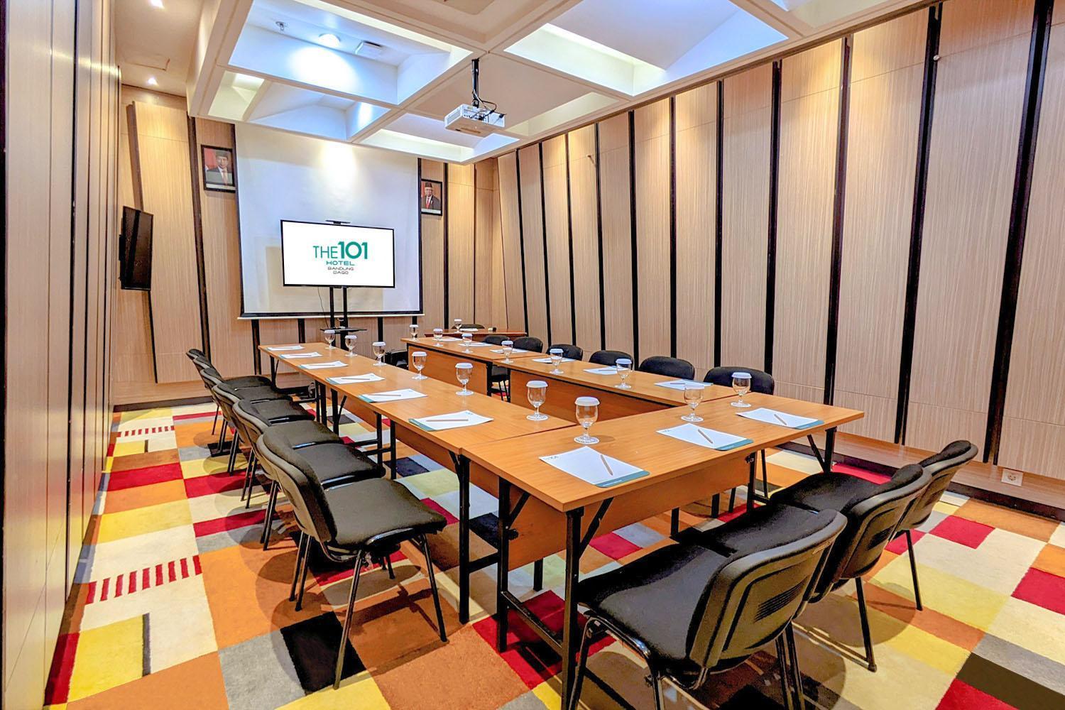 The 1O1 Bandung Dago Otel Dış mekan fotoğraf